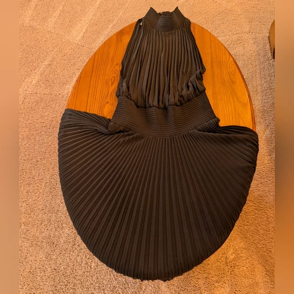 A.L.C. Black Pleated Halter Dress, Size 8 - Picture 6 of 13